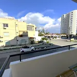 2 Apts, Fast Wi-fi, 5 Min Walk To شقة لارنكا